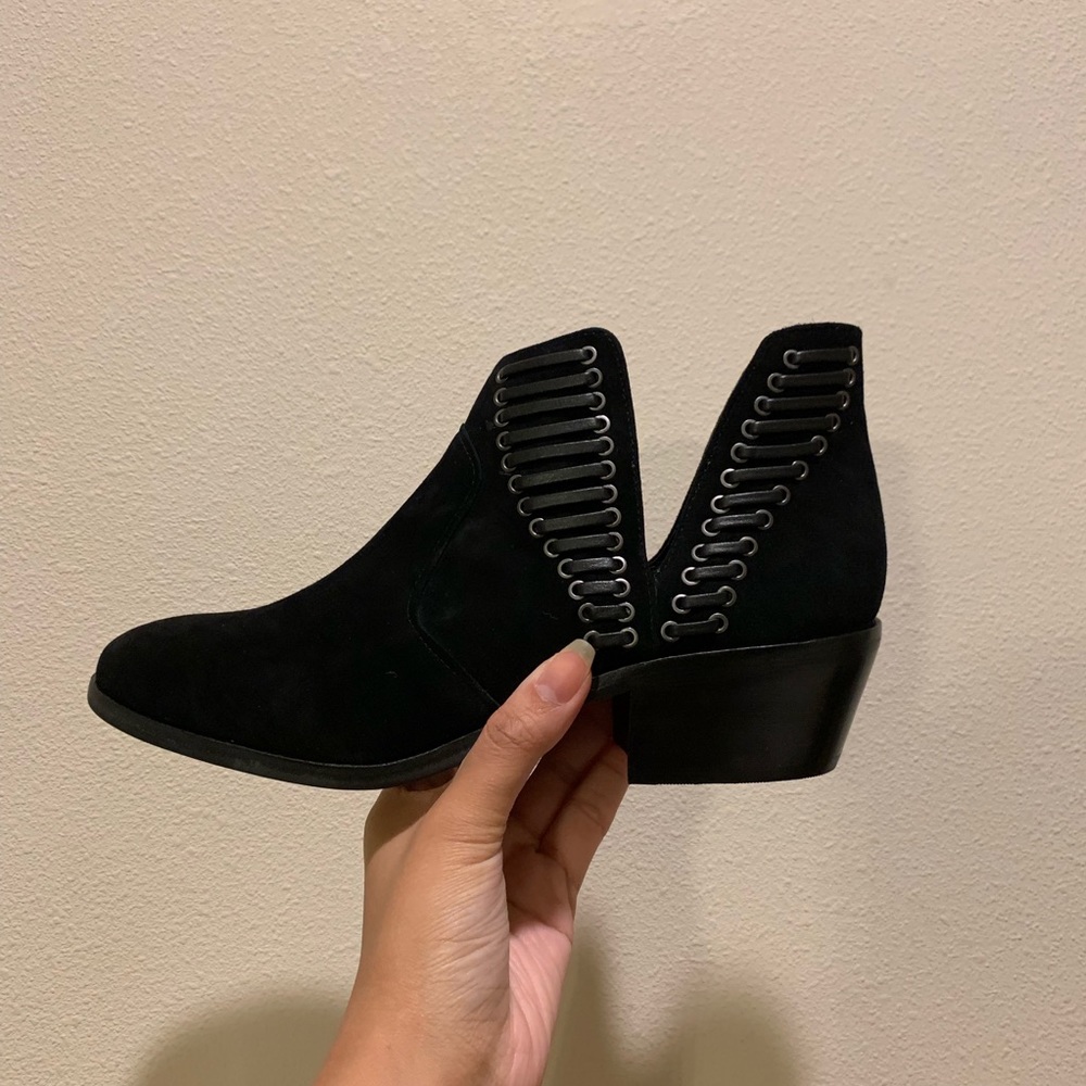 Vince Camuto Black Booties - Sz 8.5
